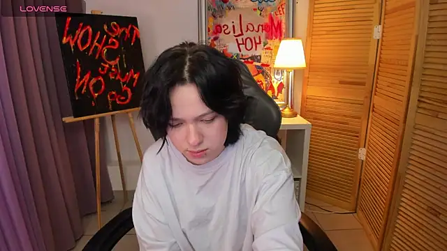 fiamoory online show from January 12, 4:21 am