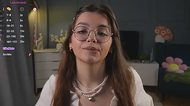 Snapshot of FlairEdgin chatting on October 9, 7:12 pm FlairEdgin online show from October 9, 7:12 pm