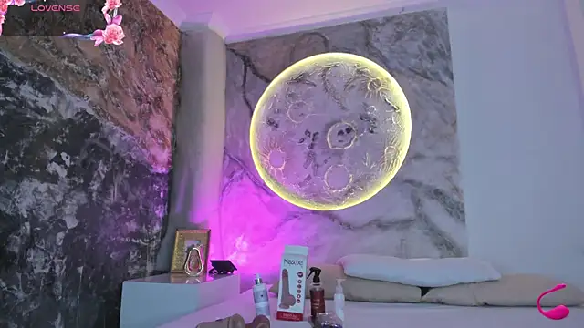 JulietaKane online show from January 8, 5:43 am