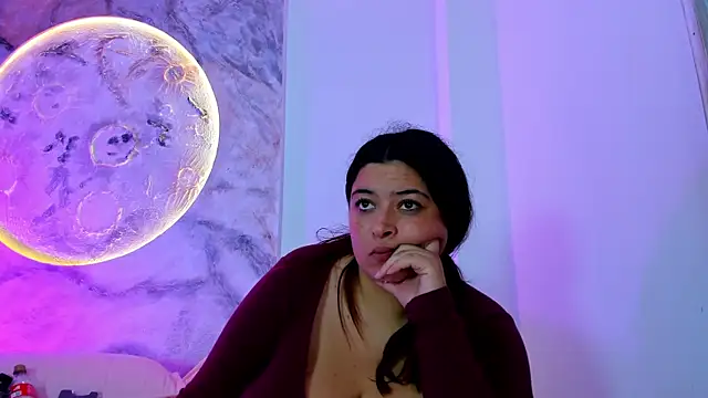 JulietaKane online show from February 22, 5:30 am