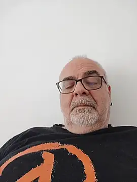 Satiro Sevilla online show from April 13, 1:16 pm