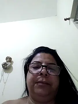 coroadelicia45 online show from February 10, 5:14 am