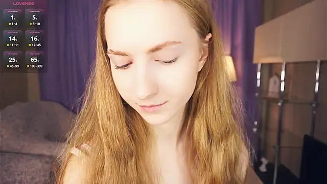 EsmaCarll online show from January 9, 8:22 pm