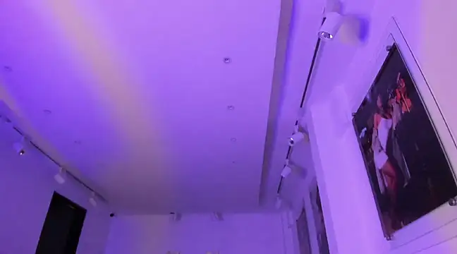 NairobiLee online show from March 22, 11:42 am