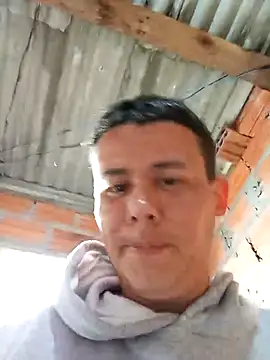 Mateus3040 online show from October 18, 7:25 pm