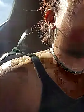 Indianbrownie online show from April 15, 7:37 am