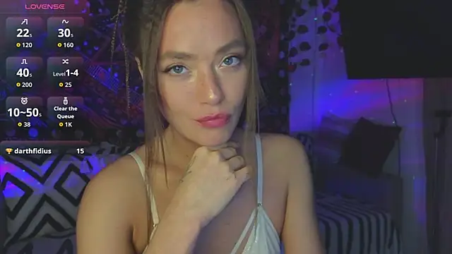 Snapshot of KellyFouler chatting on October 23, 3:22 pm KellyFouler online show from October 23, 3:22 pm