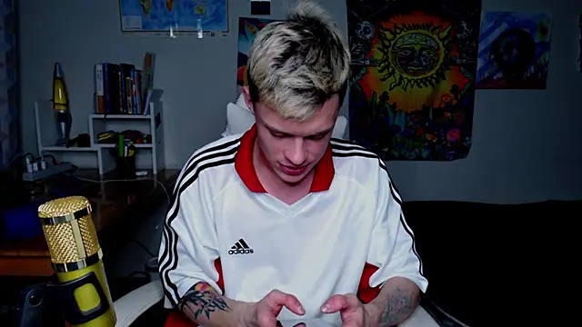 hornyadamsex online show from April 25, 3:20 pm