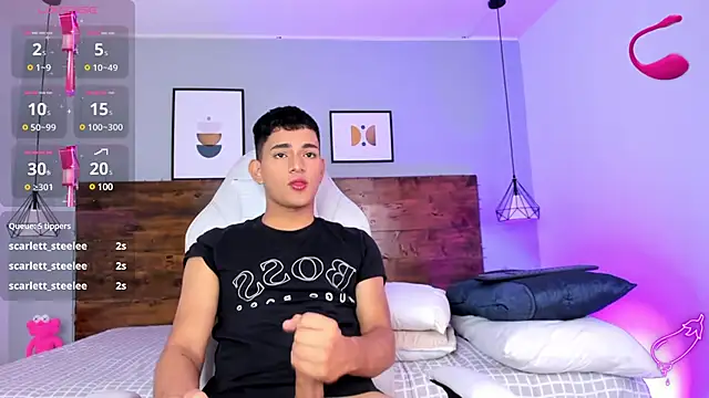 Snapshot of ander_deimond_ chatting on January 9, 3:55 pm ander deimond online show from January 9, 3:55 pm