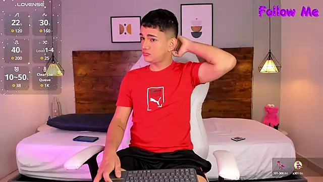 Snapshot of ander_deimond_ chatting on February 11, 1:20 pm ander deimond online show from February 11, 1:20 pm