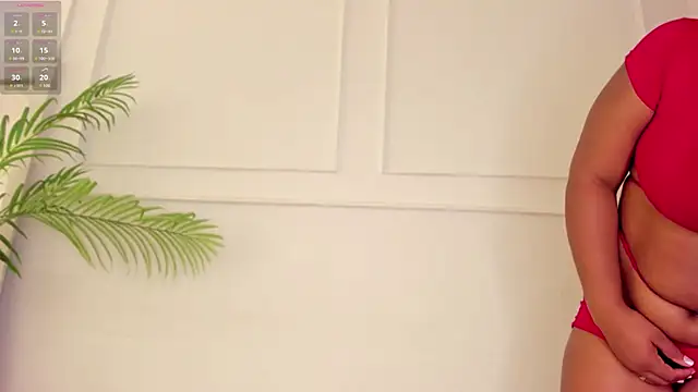 Snapshot of Abril_Storm chatting on February 25, 12:25 am Abril Storm online show from February 25, 12:25 am