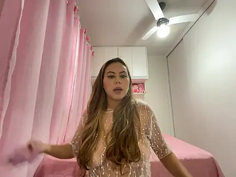 Snapshot of lariic chatting on March 18, 12:36 pm lariic online show from March 18, 12:36 pm