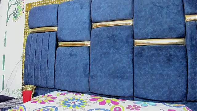 skaysanchez1 online show from January 9, 8:10 pm