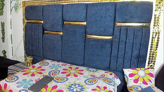 skaysanchez1 online show from January 10, 7:59 pm