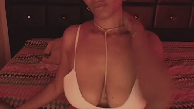 SashaBrianna99 online show from October 18, 12:02 am