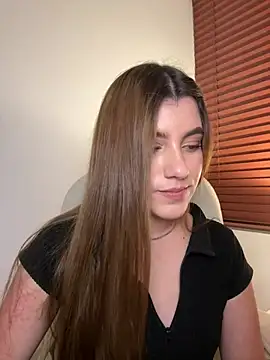 ARITOO  online show from March 8, 3:39 am