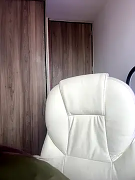 ARITOO  online show from January 8, 8:33 pm