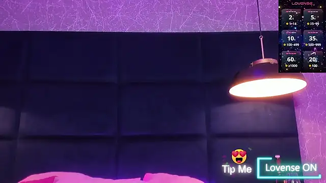 Snapshot of johannaMiller1 chatting on January 15, 3:22 am johannaMiller1 online show from January 15, 3:22 am