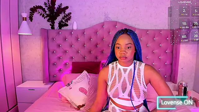 Snapshot of johannaMiller1 chatting on January 30, 4:37 am johannaMiller1 online show from January 30, 4:37 am