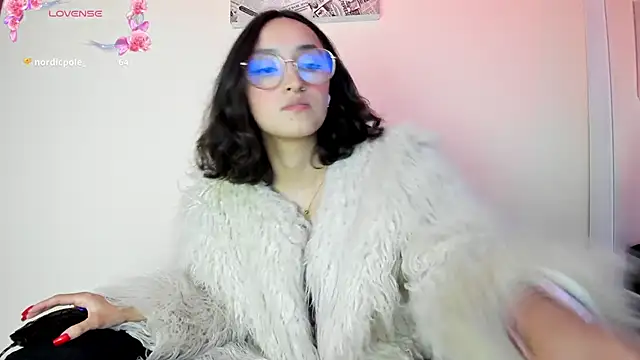 Snapshot of its__angelica_ chatting on January 18, 7:37 pm its angelica online show from January 18, 7:37 pm