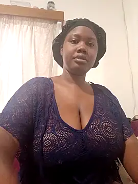 contagiousqueen online show from April 15, 7:15 am