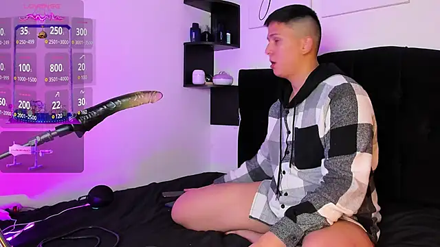 ANDREZALVAREZ online show from January 26, 5:45 am