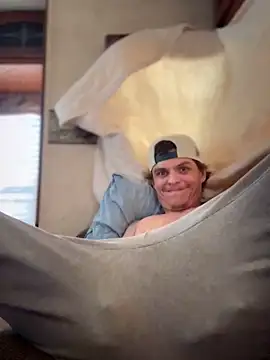 devinshd online show from March 2, 11:11 pm