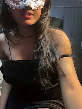 Snapshot of Rihana_Baby chatting on February 21, 1:11 am Rihana Baby online show from February 21, 1:11 am