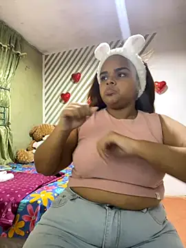 Snapshot of Evabigass chatting on November 19, 8:53 pm Evabigass online show from November 19, 8:53 pm