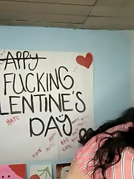 Snapshot of Elvishcassie_ chatting on February 10, 9:15 pm Elvishcassie online show from February 10, 9:15 pm