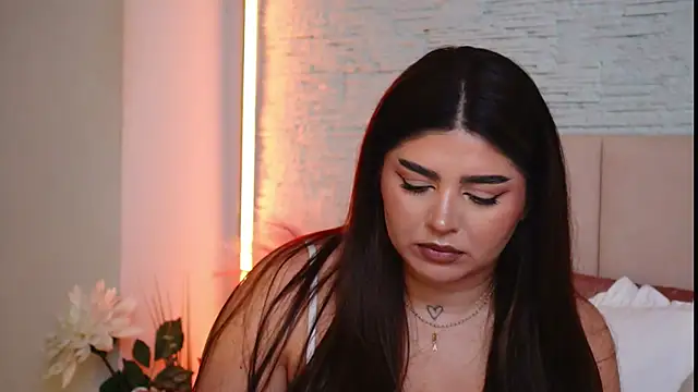 RachelSwaan online show from March 19, 6:50 am