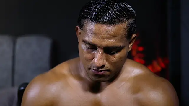 CallumMuscle online show from November 24, 7:57 pm