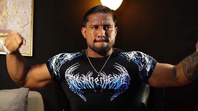 CallumMuscle online show from April 12, 11:54 pm