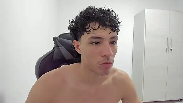 enzo sloran online show from March 30, 7:04 pm