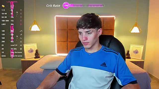 AlejooTwink online show from December 22, 12:40 am