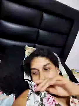 siri duque online show from March 7, 10:43 pm