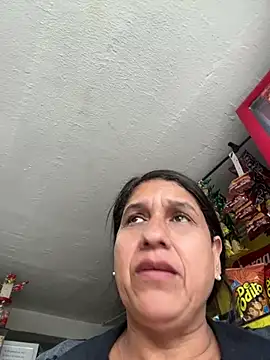 siri duque online show from March 10, 2:00 pm