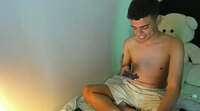 Leo bunny hot online show from December 17, 4:12 am