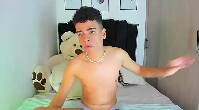 Leo bunny hot online show from December 17, 9:50 am