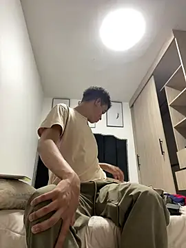 Leo bunny hot online show from January 28, 2:53 am