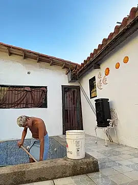 Leo bunny hot online show from October 29, 9:16 pm