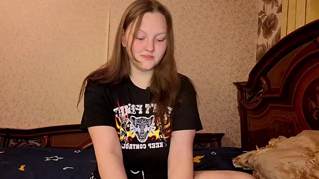 Aria  Dark online show from April 22, 7:59 pm