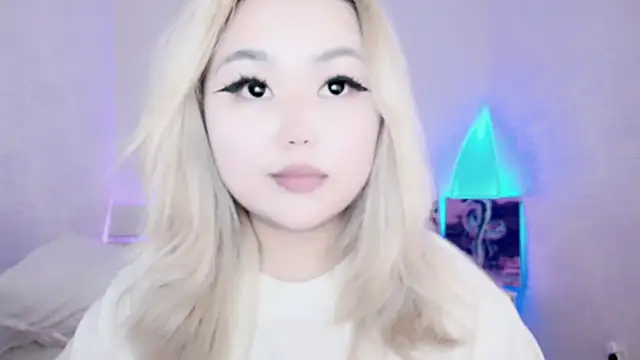 amelia sunlight online show from December 13, 3:27 am