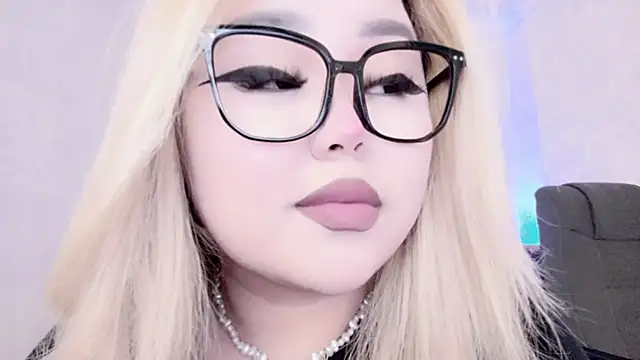 amelia sunlight online show from January 18, 10:49 pm