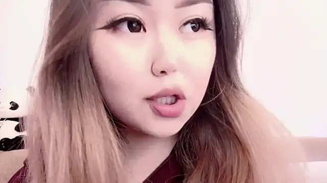 amelia sunlight online show from March 21, 3:37 pm