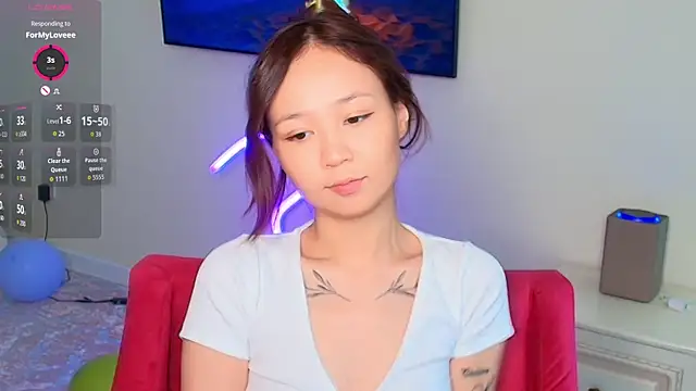 as eva online show from October 4, 5:05 am