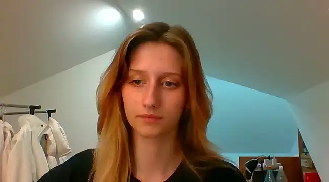 LUNA delight online show from December 11, 5:48 pm