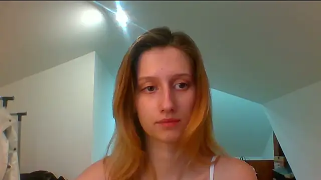 LUNA delight online show from January 10, 2:45 pm