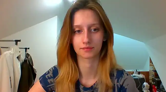 LUNA delight online show from February 12, 6:19 pm