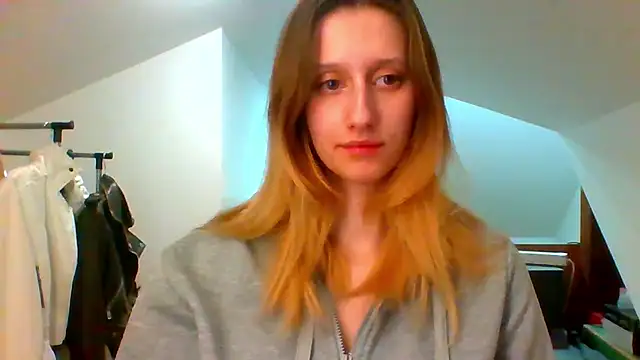 LUNA delight online show from March 17, 5:49 pm